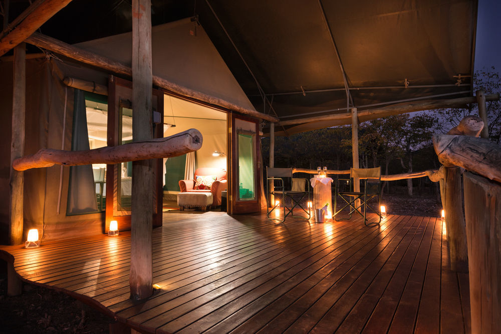 Ongava Tented Camp - All-Inclusive オカウクエジョ エクステリア 写真
